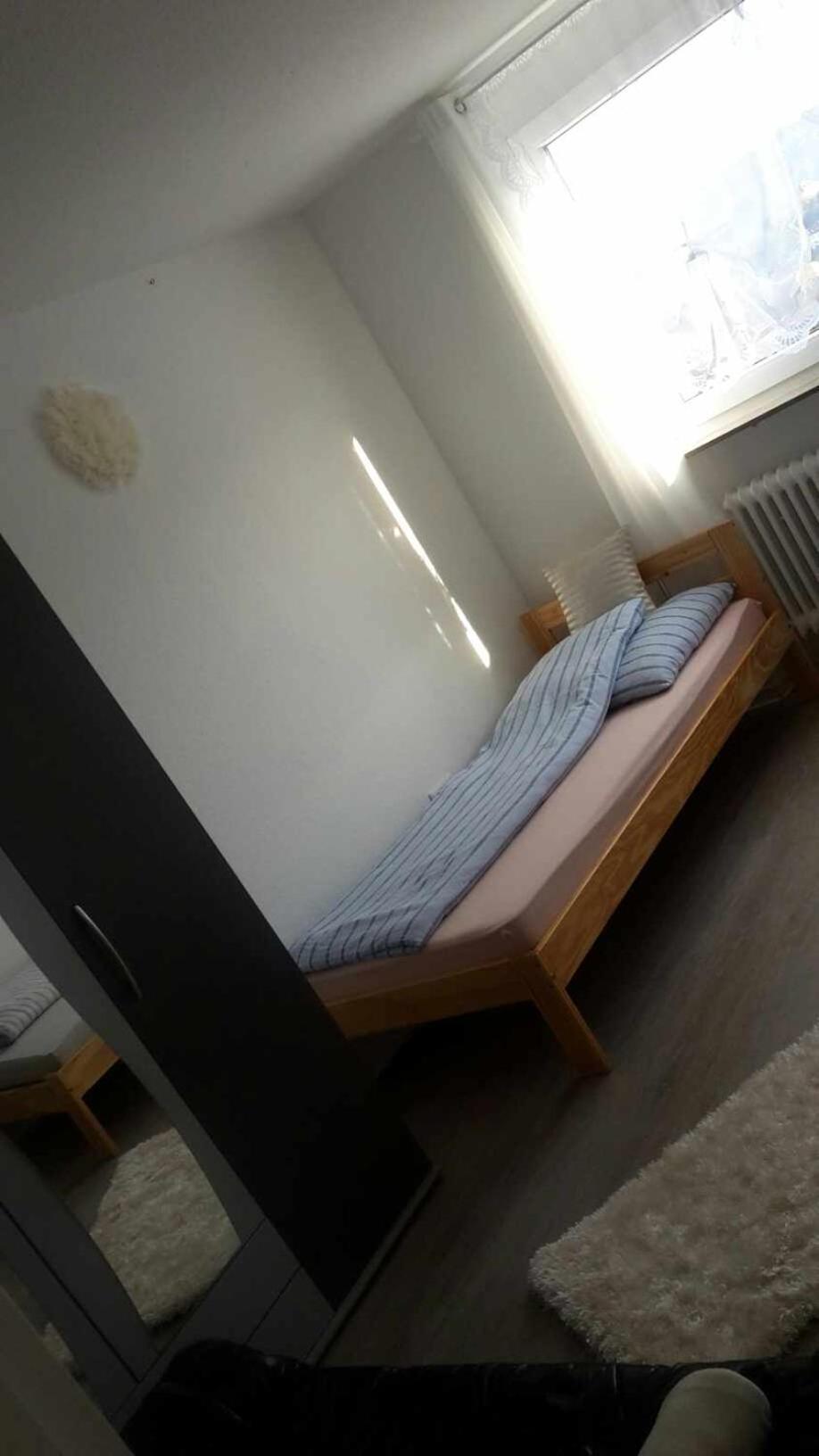 Egyszeru Szallas Štutgart Exteriér fotografie