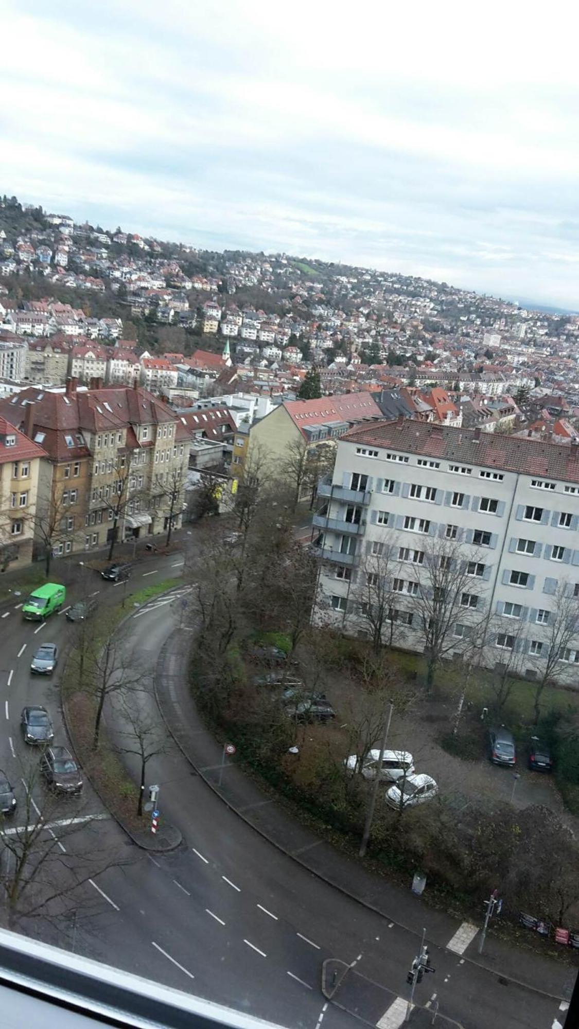 Egyszeru Szallas Štutgart Exteriér fotografie